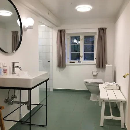 Bed & Breakfast Tanggården Skoven *
